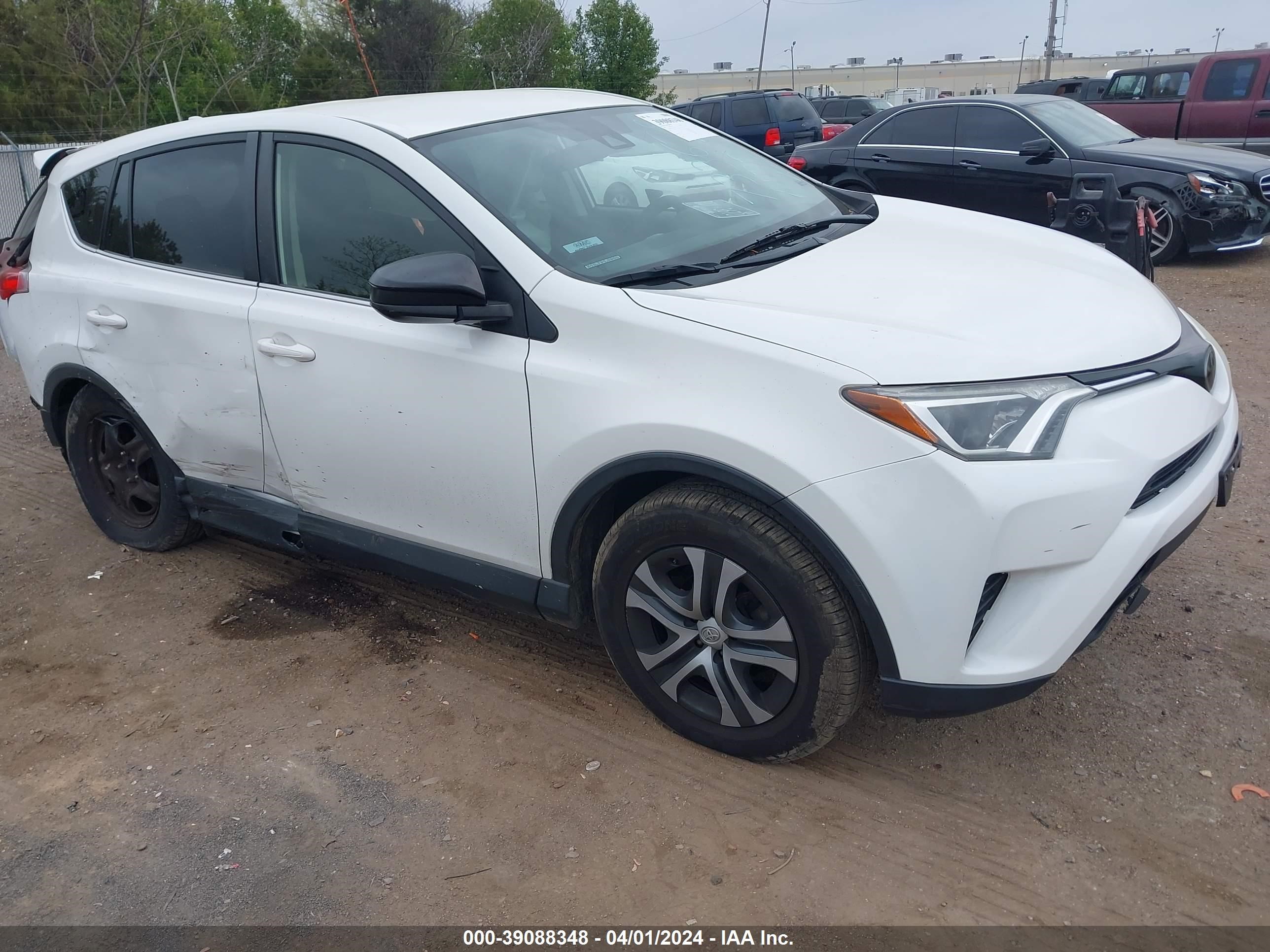 TOYOTA RAV 4 2018 jtmzfrev6jj733678