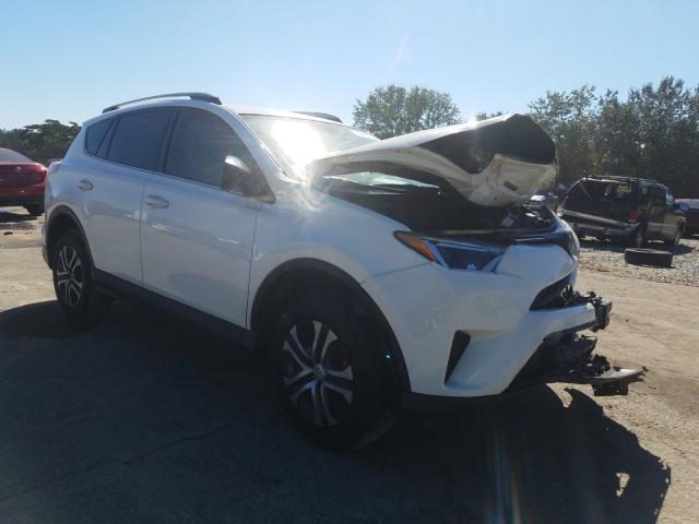 TOYOTA RAV4 LE 2017 jtmzfrev7hj700232