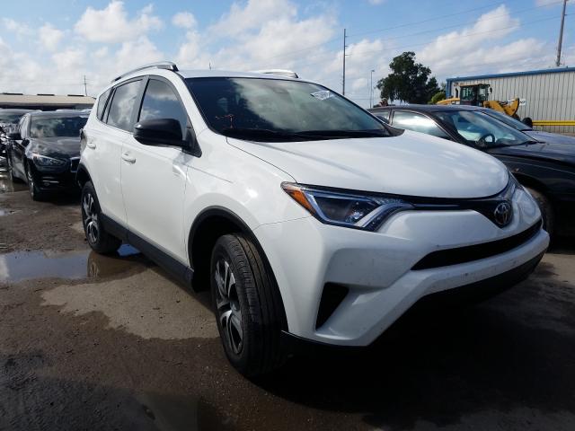 TOYOTA RAV4 LE 2017 jtmzfrev7hj700537