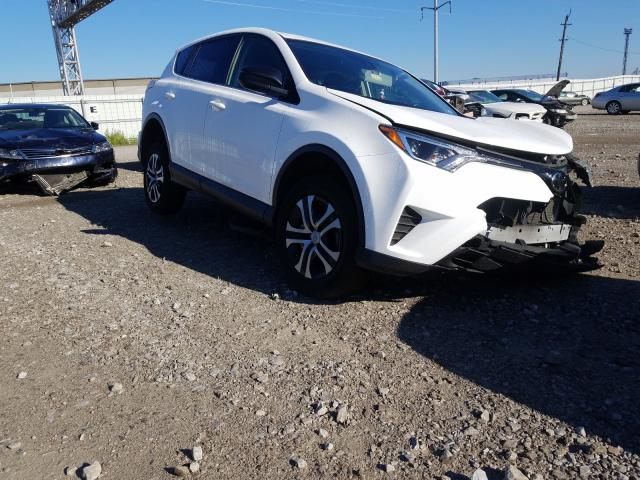 TOYOTA RAV4 LE 2017 jtmzfrev7hj720223