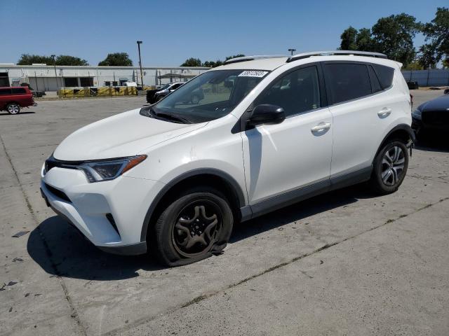 TOYOTA RAV4 LE 2018 jtmzfrev7jj212548