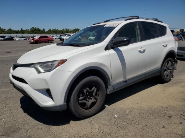 TOYOTA RAV4 LE 2018 jtmzfrev7jj731597