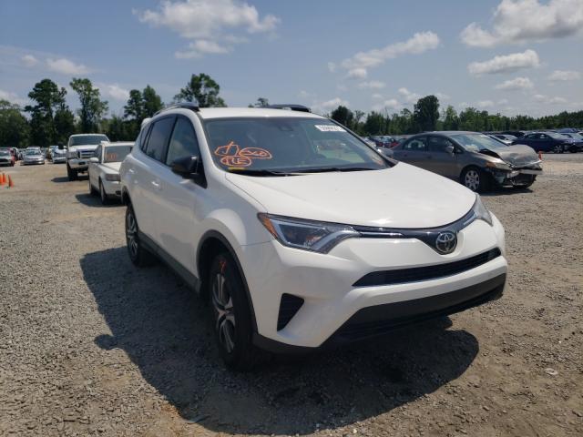 TOYOTA RAV4 LE 2017 jtmzfrev8hj148157