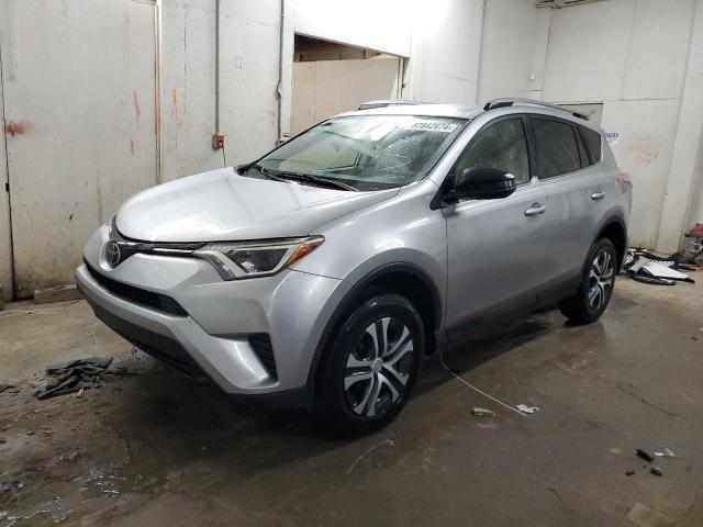 TOYOTA RAV4 LE 2018 jtmzfrev8jj184209