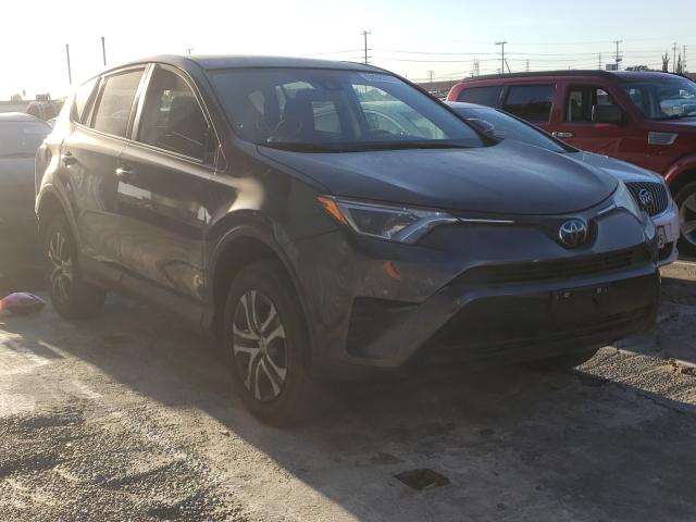 TOYOTA RAV4 LE 2018 jtmzfrev8jj189751