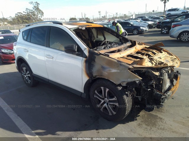 TOYOTA RAV4 2017 jtmzfrev9hj137622