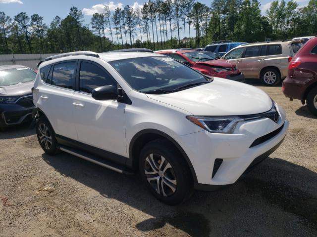 TOYOTA RAV4 LE 2018 jtmzfrev9jj155141