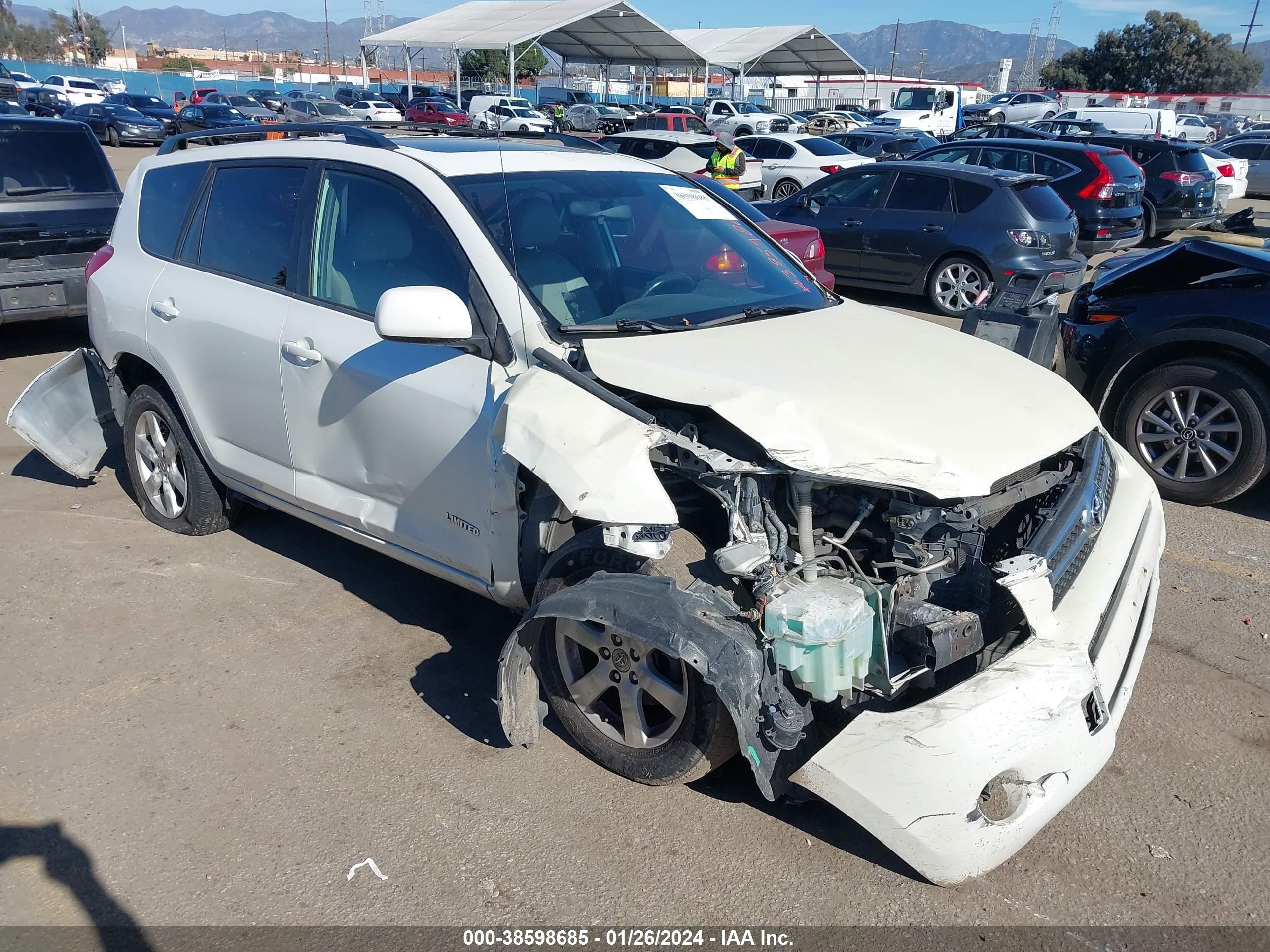 TOYOTA RAV 4 2008 jtmzk31v085021698