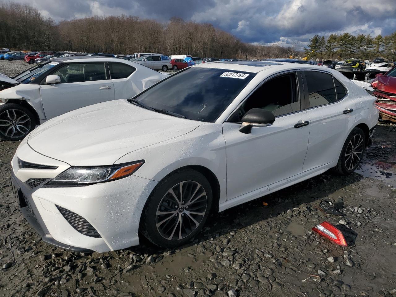 TOYOTA CAMRY 2018 jtnb11hk0j3000349