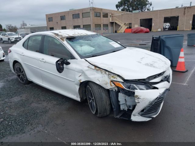 TOYOTA CAMRY 2018 jtnb11hk0j3048112