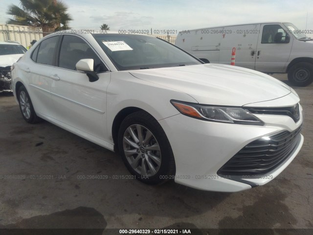 TOYOTA CAMRY 2018 jtnb11hk1j3049219