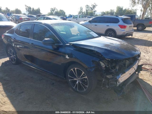 TOYOTA CAMRY 2018 jtnb11hk4j3069030