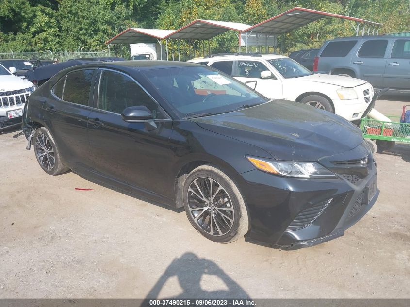 TOYOTA CAMRY 2018 jtnb11hk5j3028583