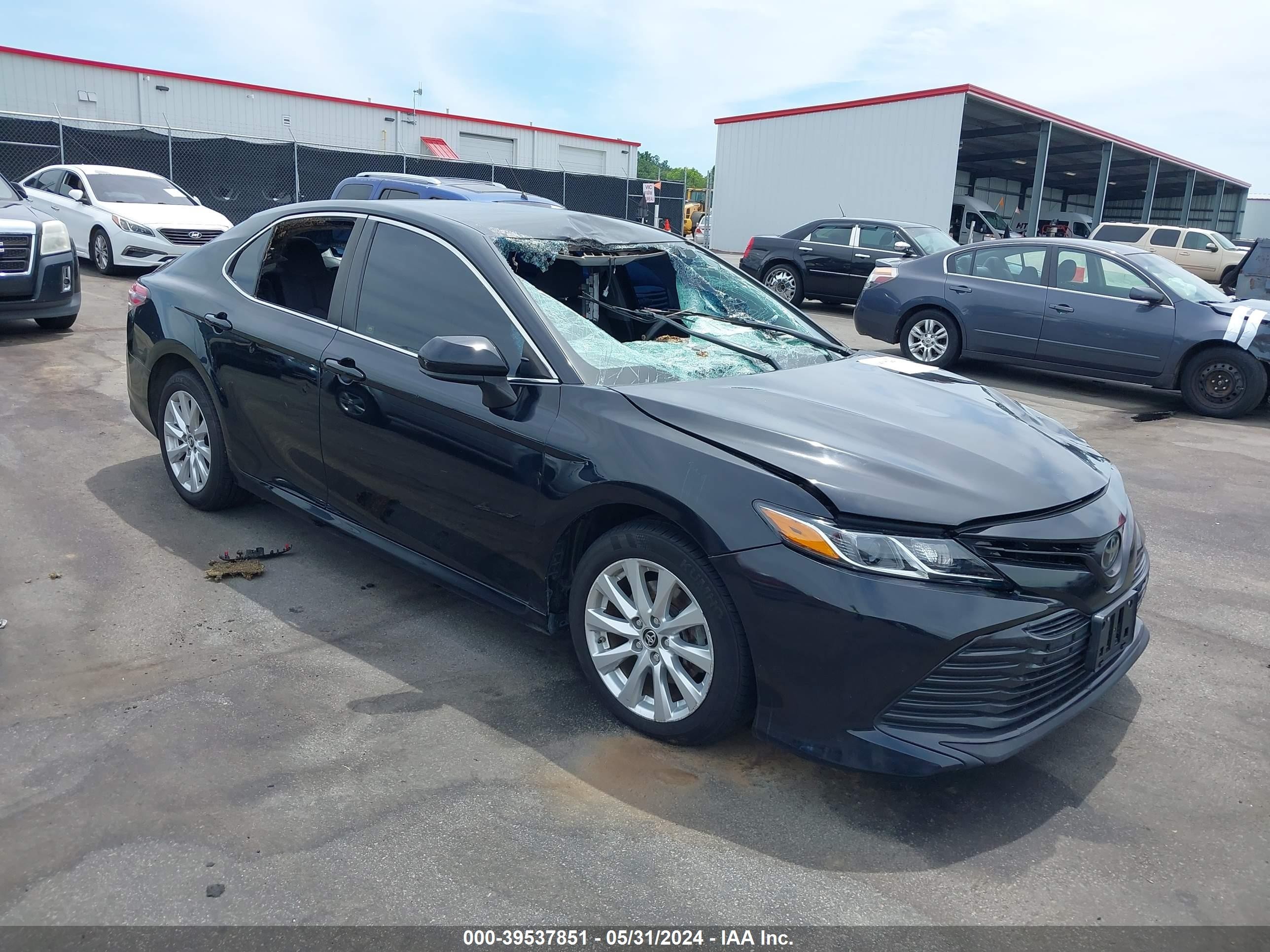 TOYOTA CAMRY 2018 jtnb11hk5j3036666