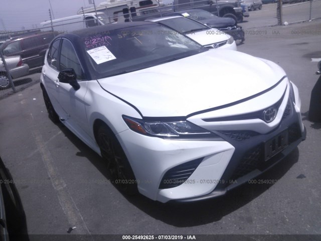 TOYOTA CAMRY 2018 jtnb11hk6j3006088