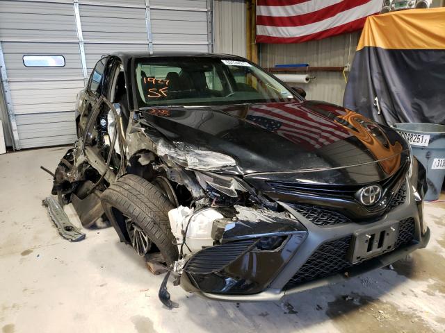 TOYOTA CAMRY L 2018 jtnb11hk6j3009802