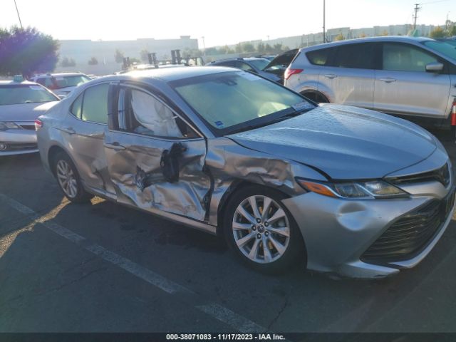 TOYOTA CAMRY 2018 jtnb11hk7j3015463