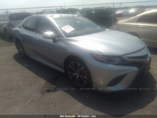 TOYOTA CAMRY 2018 jtnb11hk7j3015544