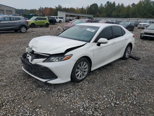 TOYOTA CAMRY L 2018 jtnb11hk8j3019196