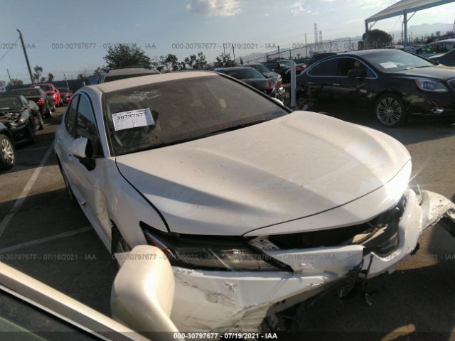 TOYOTA CAMRY 2018 jtnb11hk9j3042132