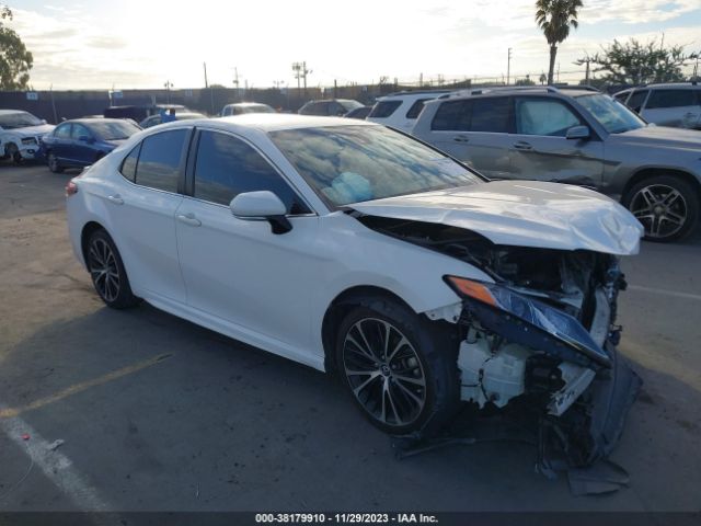 TOYOTA CAMRY 2018 jtnb11hkxj3035884