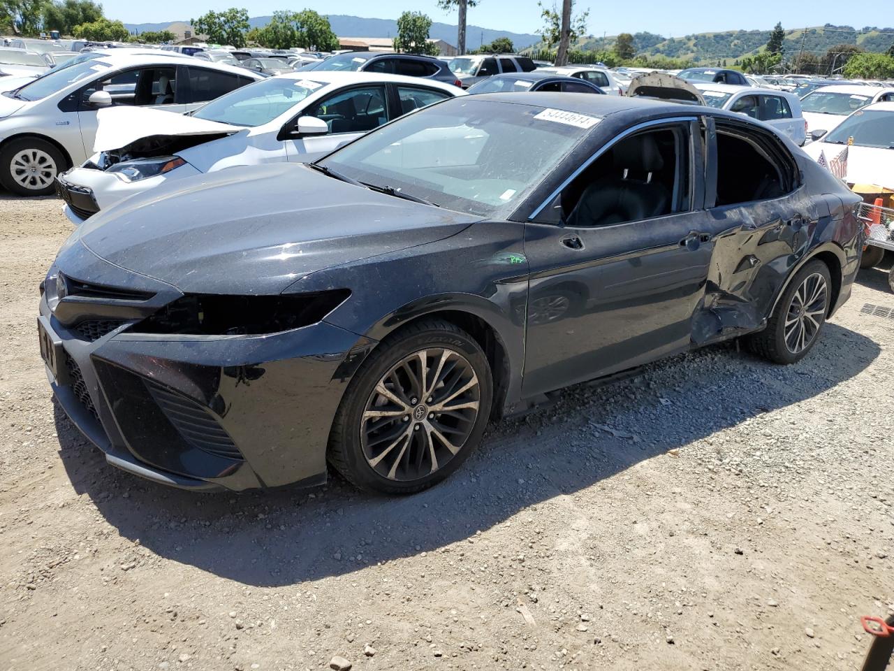 TOYOTA CAMRY 2018 jtnb11hkxj3059957