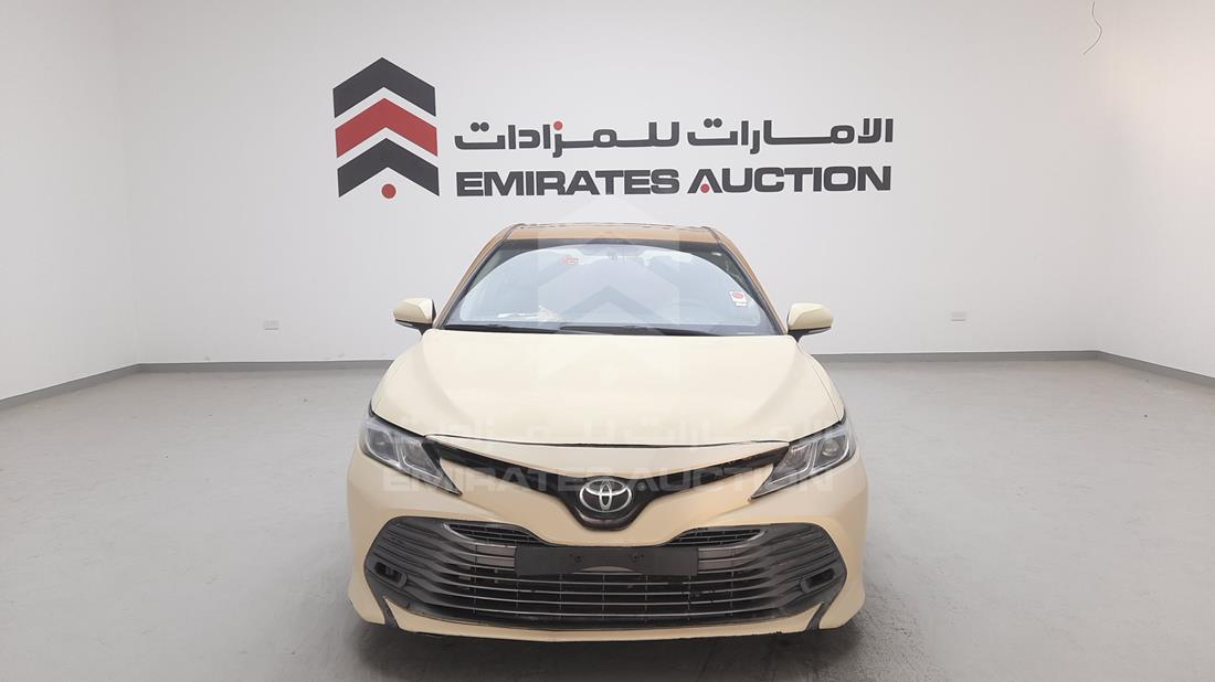 TOYOTA CAMRY 2018 jtnbf9hk2j3011689