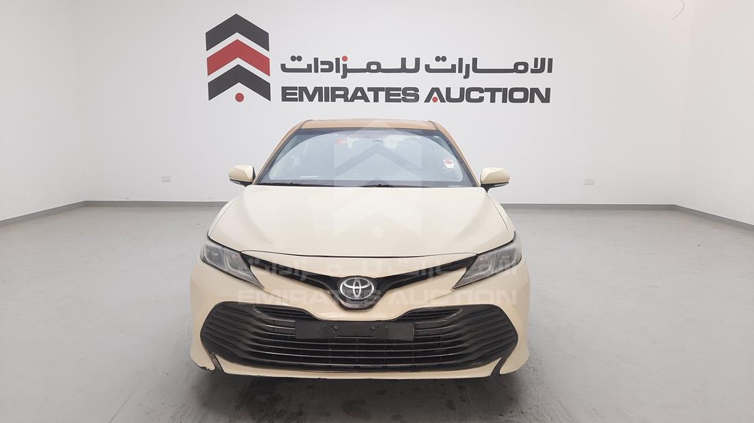 TOYOTA CAMRY 2018 jtnbf9hk9j3012614