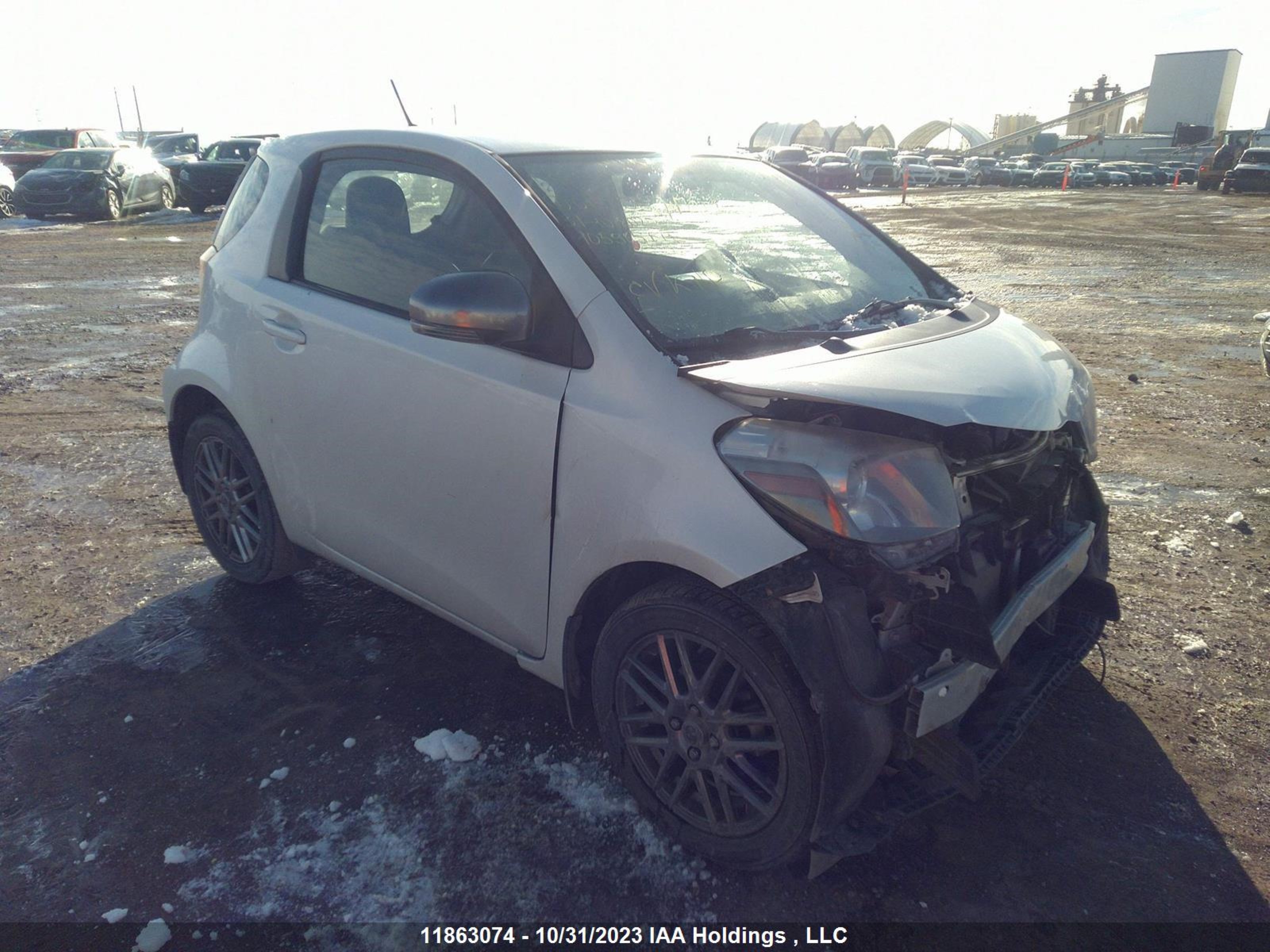 SCION IQ 2012 jtnjjxb00cj015485