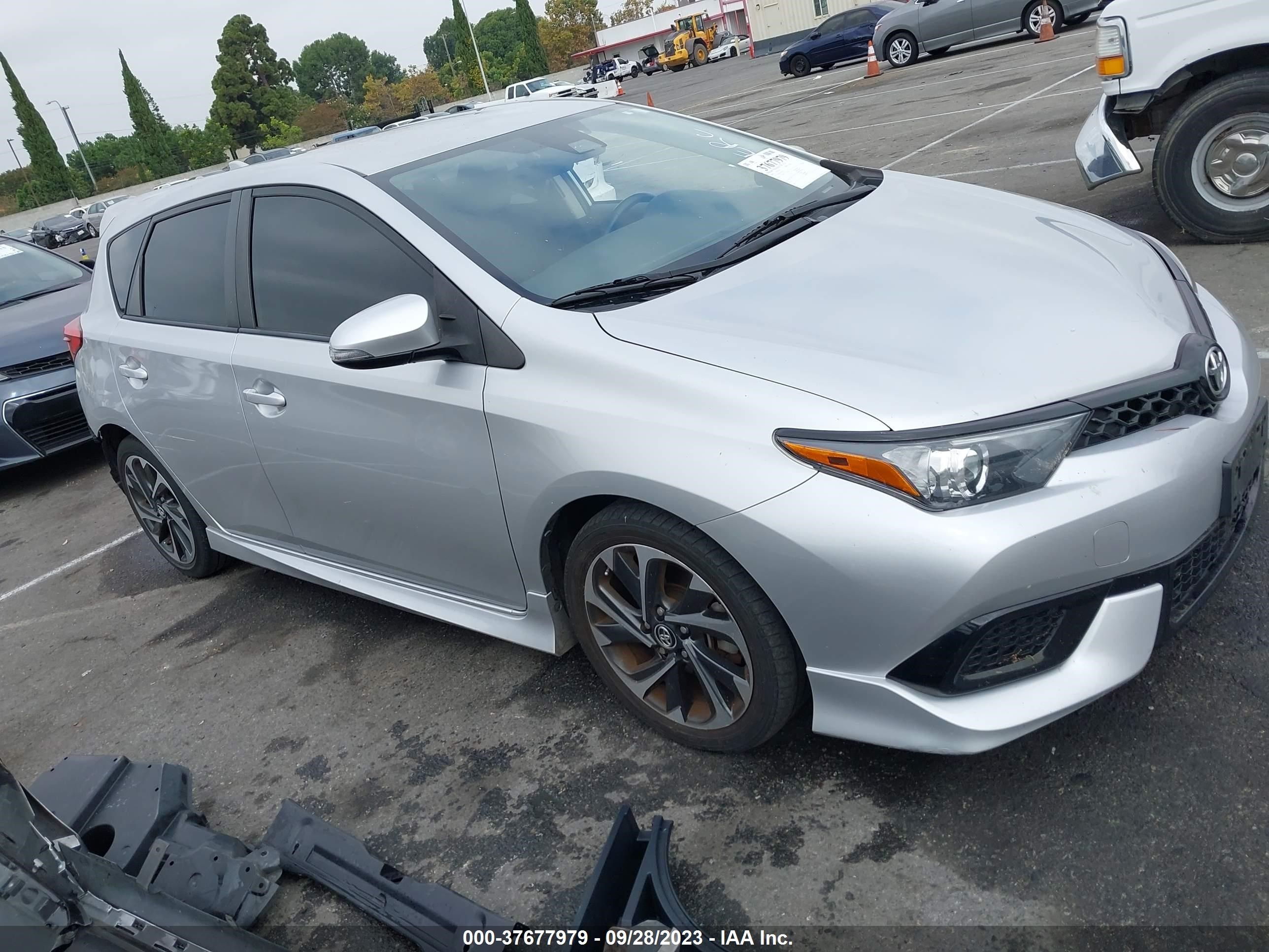 TOYOTA COROLLA 2018 jtnkarje5jj561175