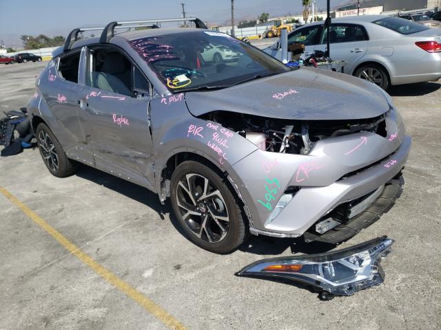 TOYOTA C-HR XLE 2019 jtnkhmbx0k1048786