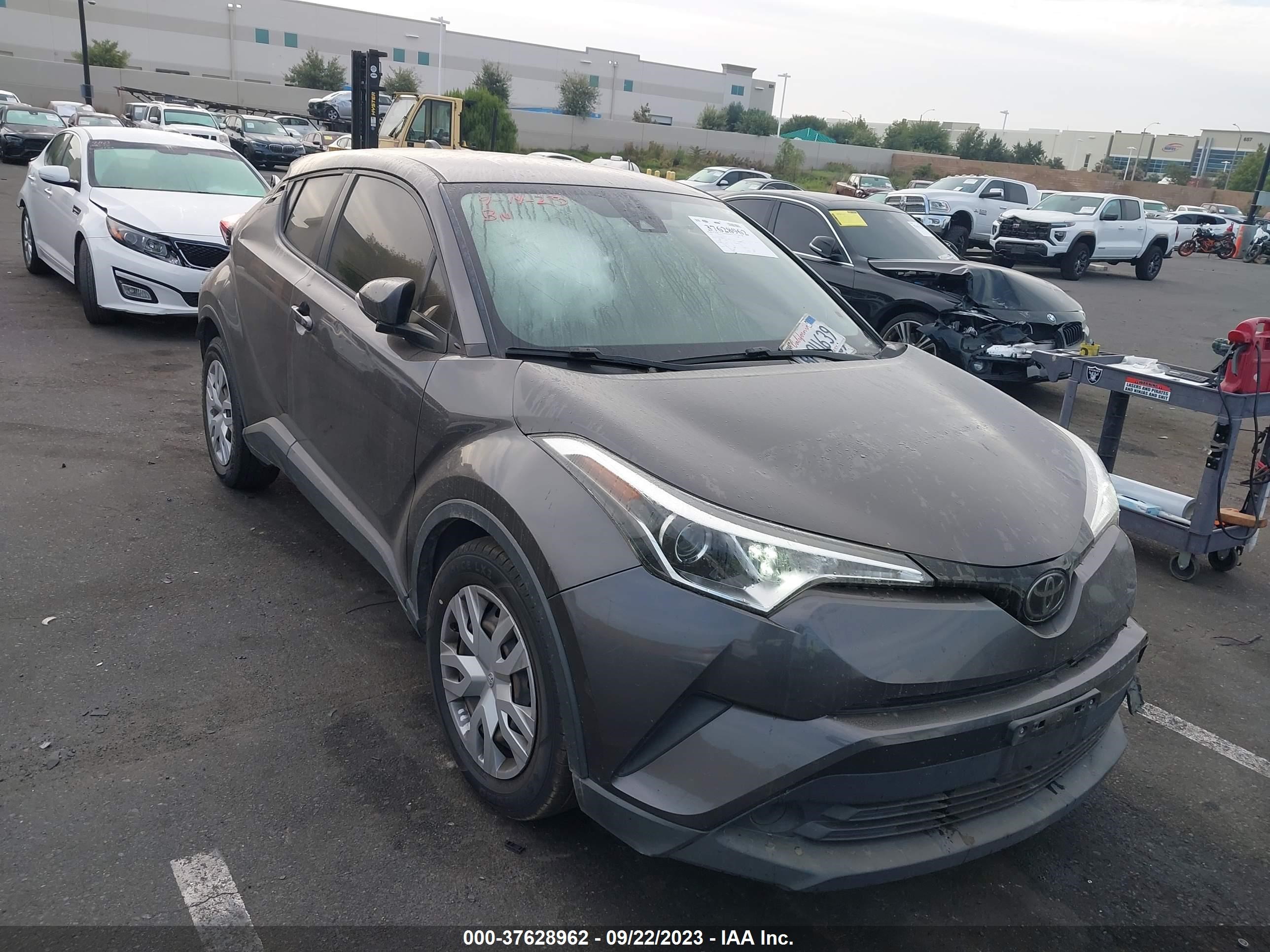 TOYOTA C-HR 2019 jtnkhmbx0k1062543