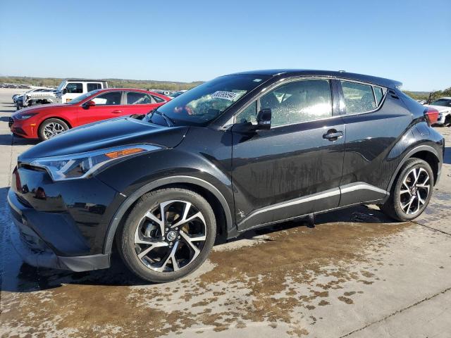 TOYOTA C-HR XLE 2019 jtnkhmbx1k1057447