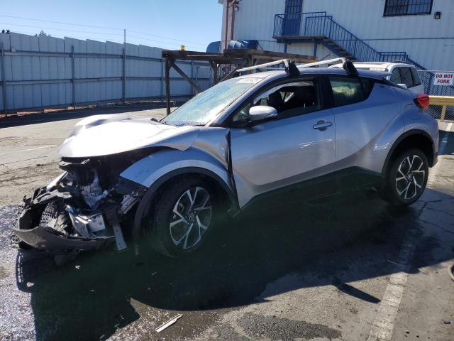 TOYOTA C-HR XLE 2020 jtnkhmbx1l1065534