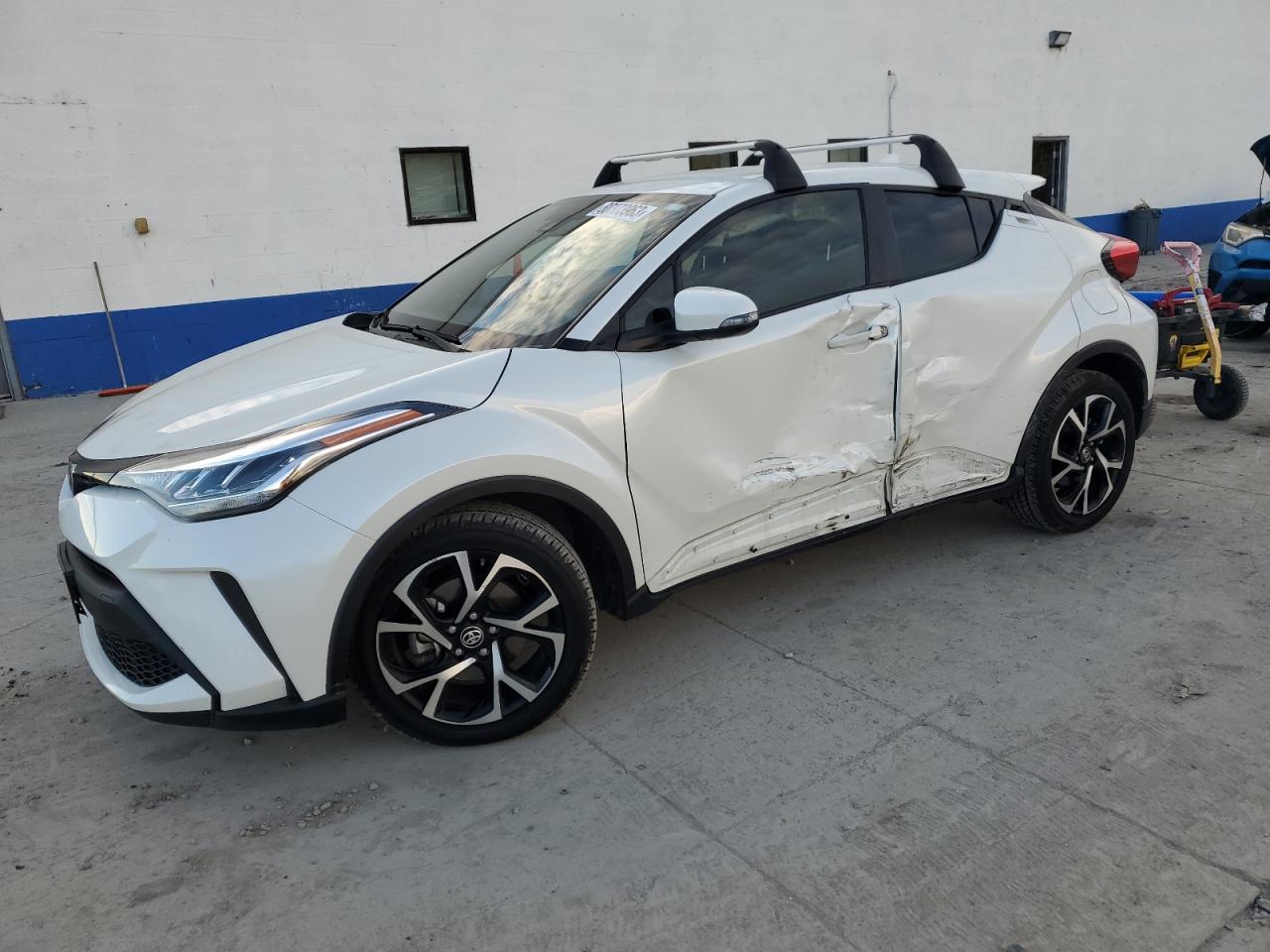 TOYOTA C-HR 2021 jtnkhmbx2m1095336