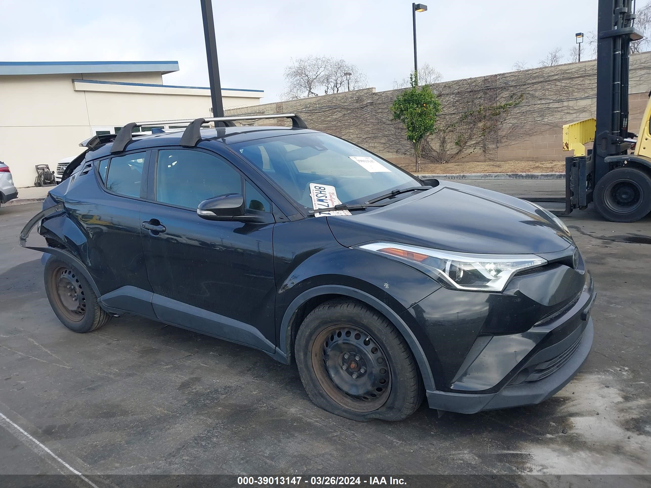 TOYOTA C-HR 2019 jtnkhmbx4k1027830