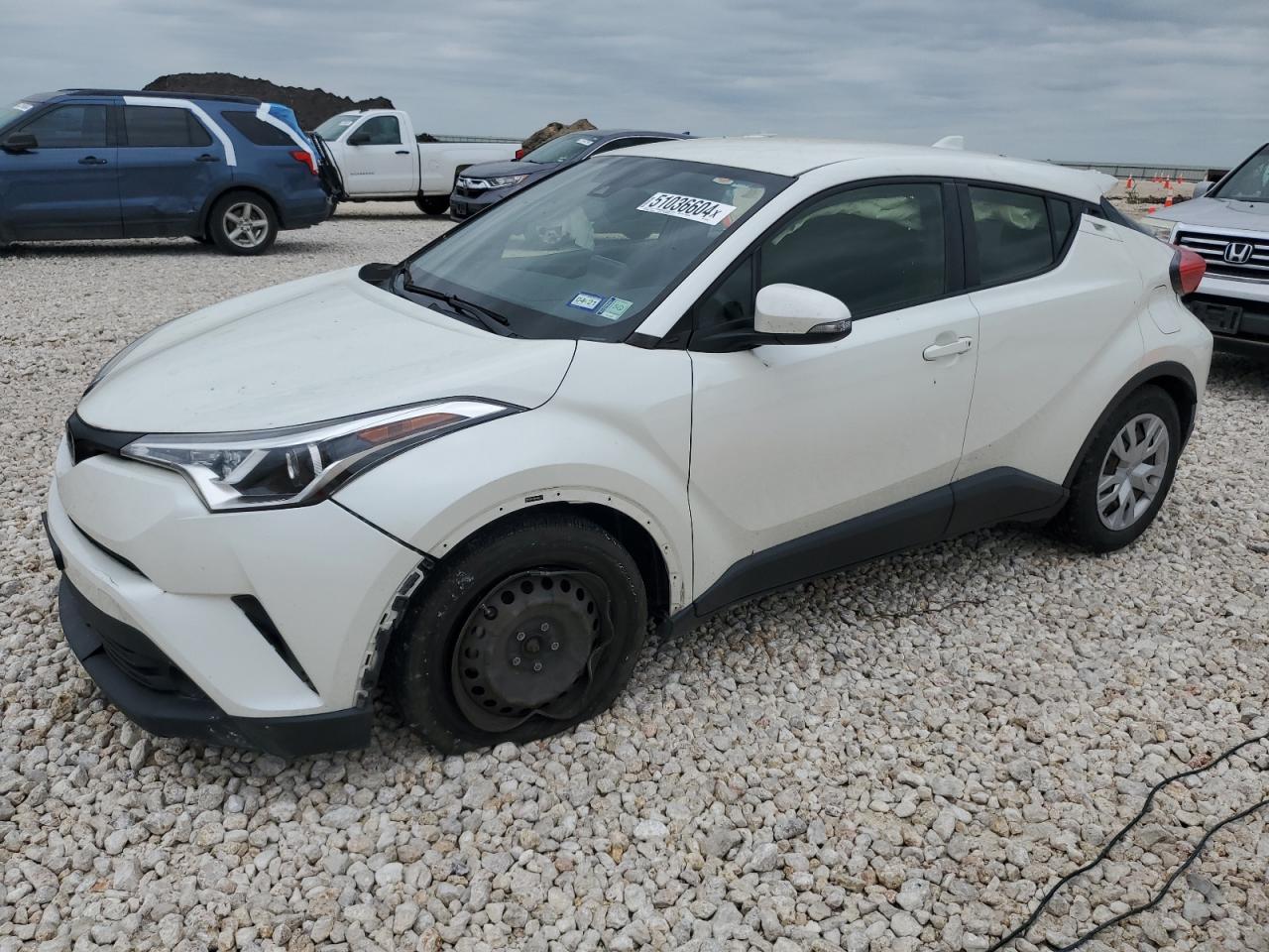 TOYOTA C-HR XLE 2019 jtnkhmbx7k1037722