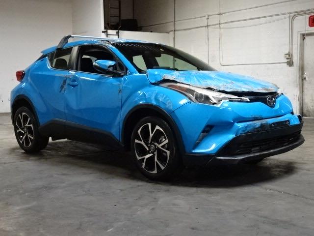 TOYOTA C-HR XLE 2019 jtnkhmbx7k1041303