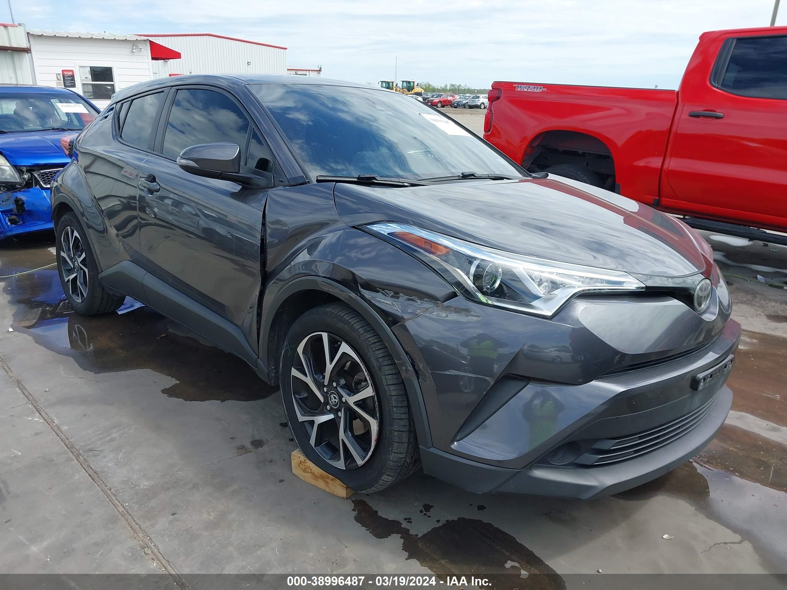 TOYOTA C-HR 2019 jtnkhmbx8k1018287