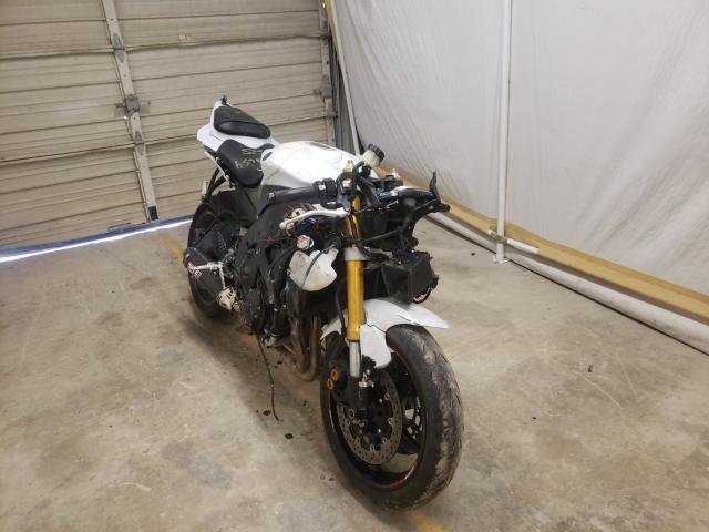 YAMAHA YZFR6 2015 jyarj16e7fa033525