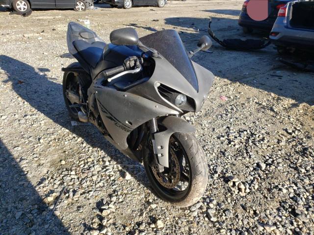 YAMAHA YZFR1 2013 jyarn23e2da014845