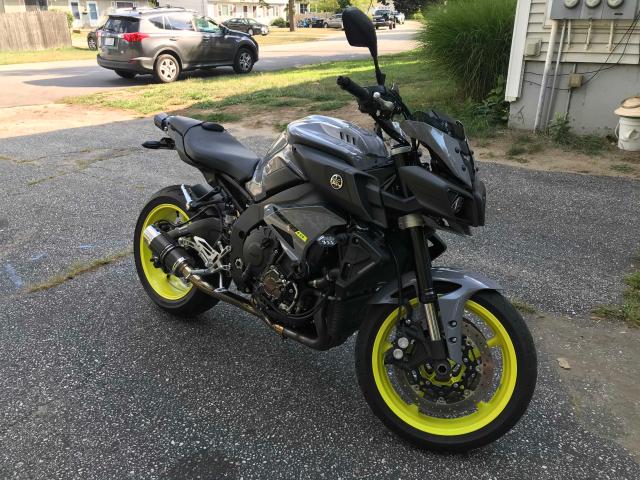 YAMAHA FZ10 2017 jyarn48e5ha000979