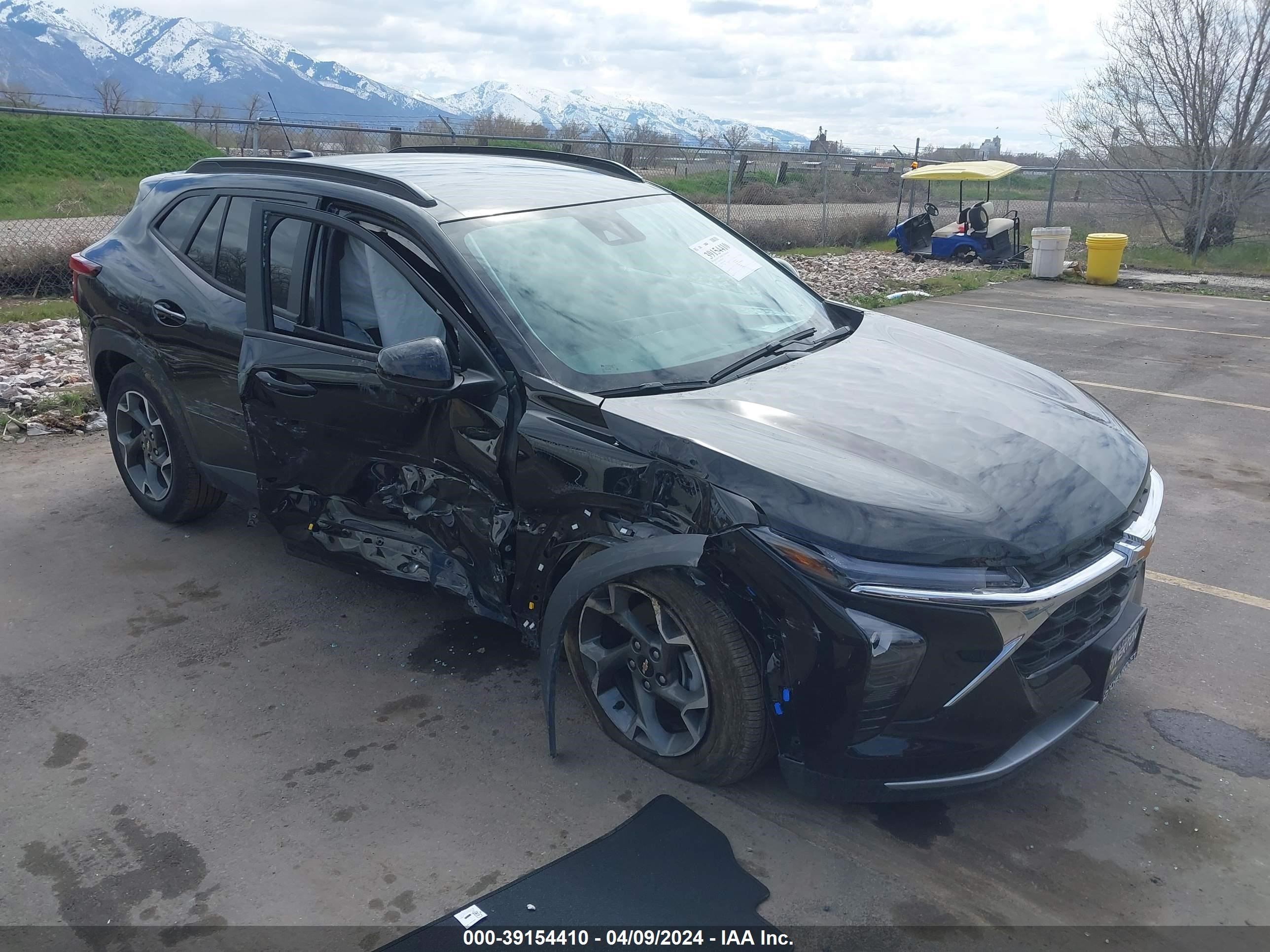 CHEVROLET TRAX 2024 kl77lhe21rc122809