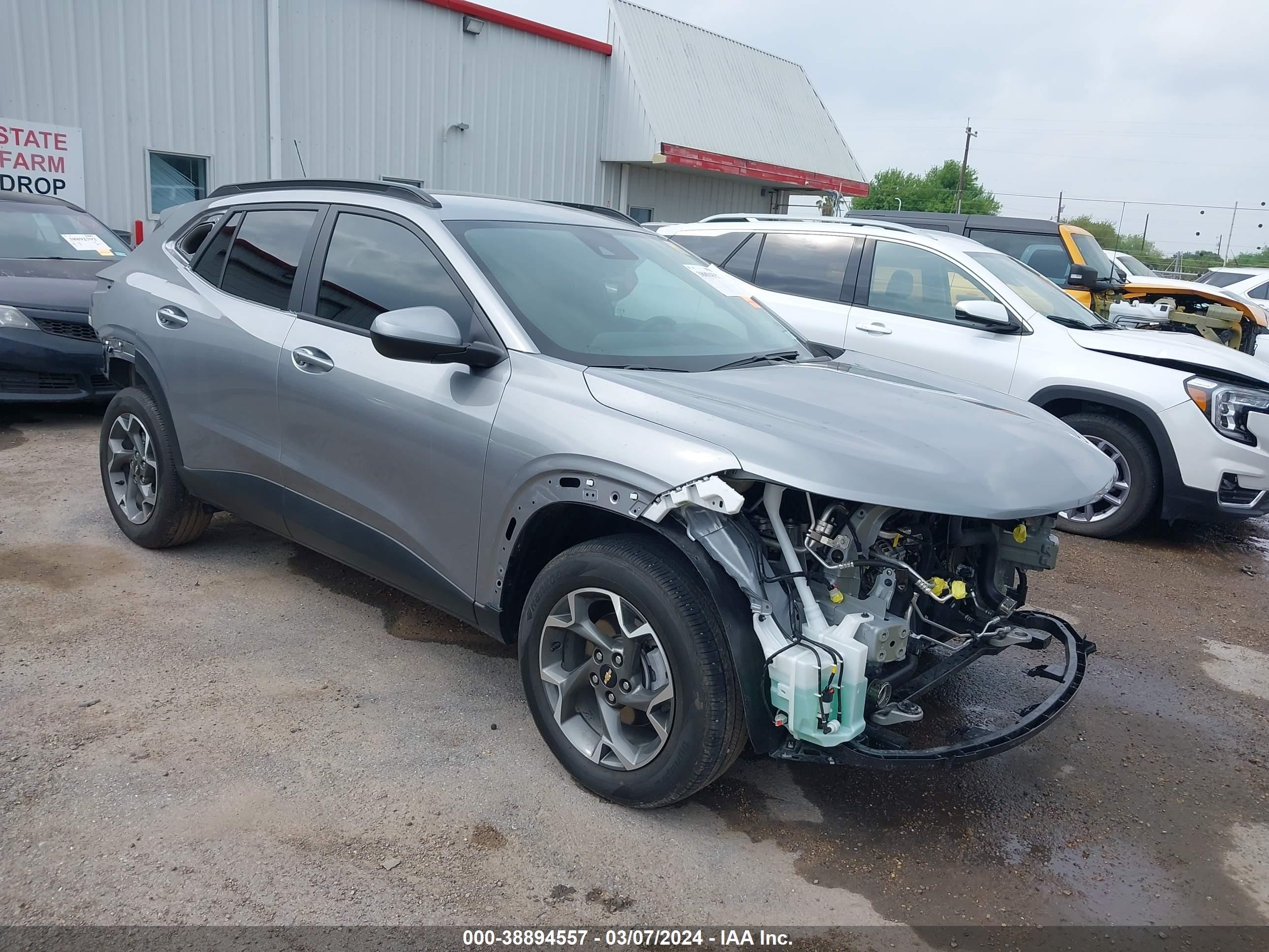 CHEVROLET TRAX 2024 kl77lhe2xrc072363