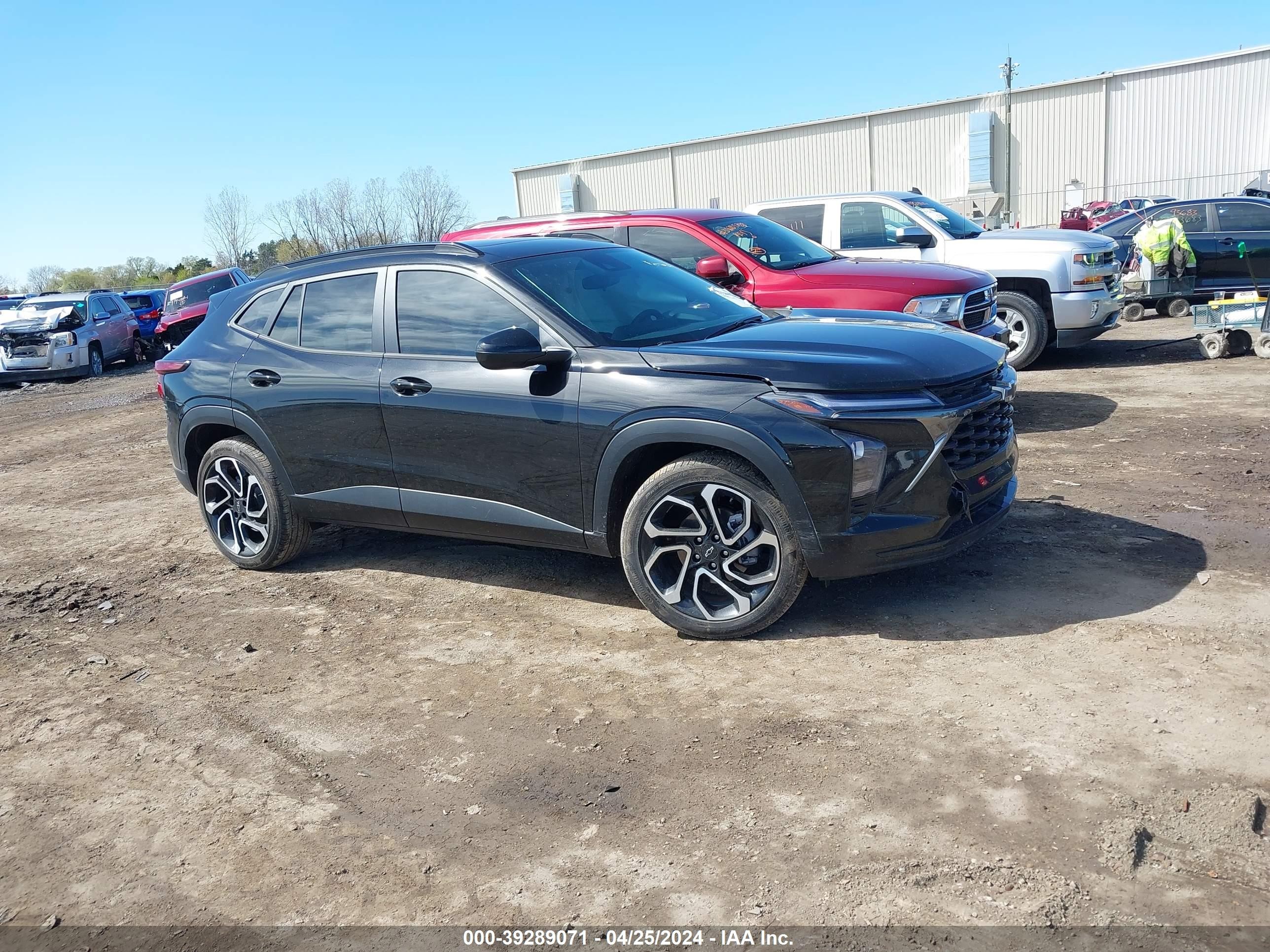 CHEVROLET TRAX 2024 kl77lje23rc155625