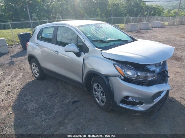 CHEVROLET TRAX 2018 kl7cjksb0jb607457