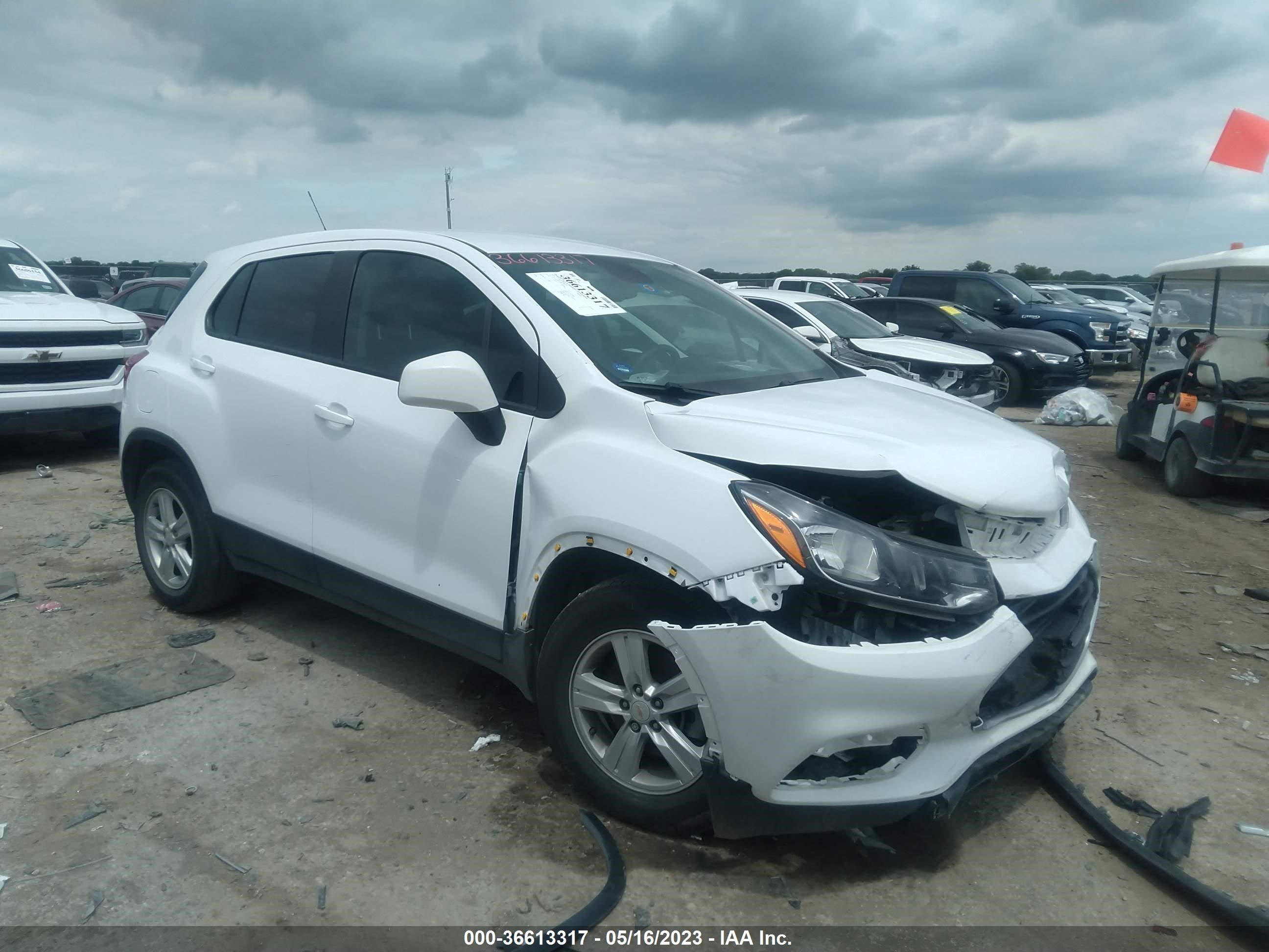 CHEVROLET TRAX 2020 kl7cjksb1lb023412