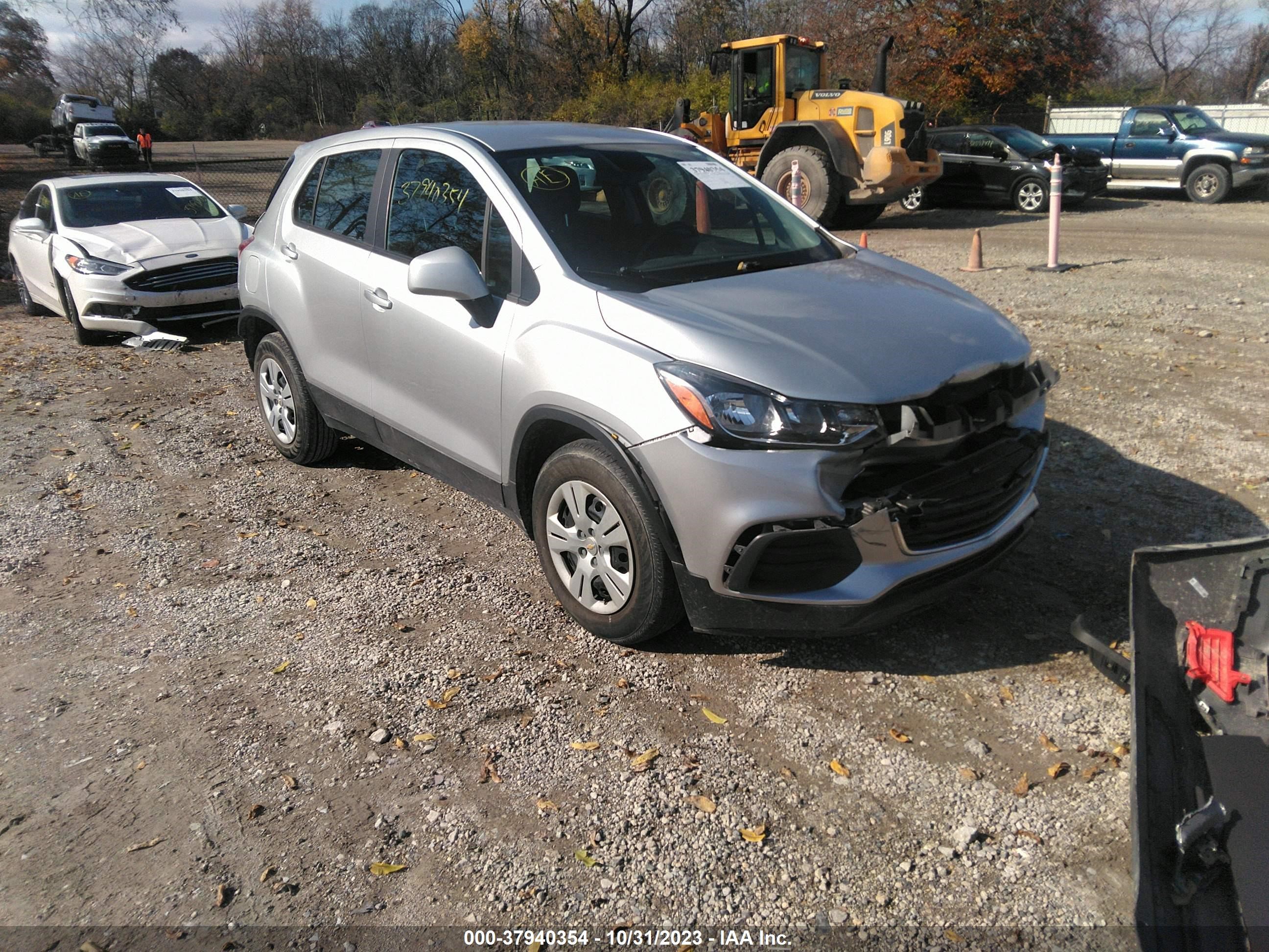 CHEVROLET TRAX 2018 kl7cjksb3jb710517