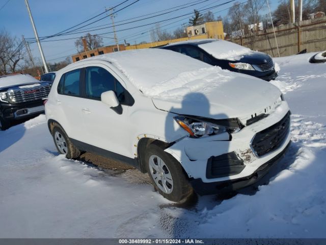 CHEVROLET TRAX 2017 kl7cjksb5hb207033