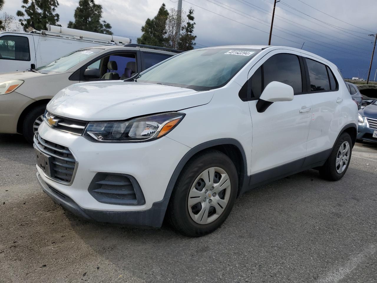 CHEVROLET TRAX 2017 kl7cjksb8hb170706